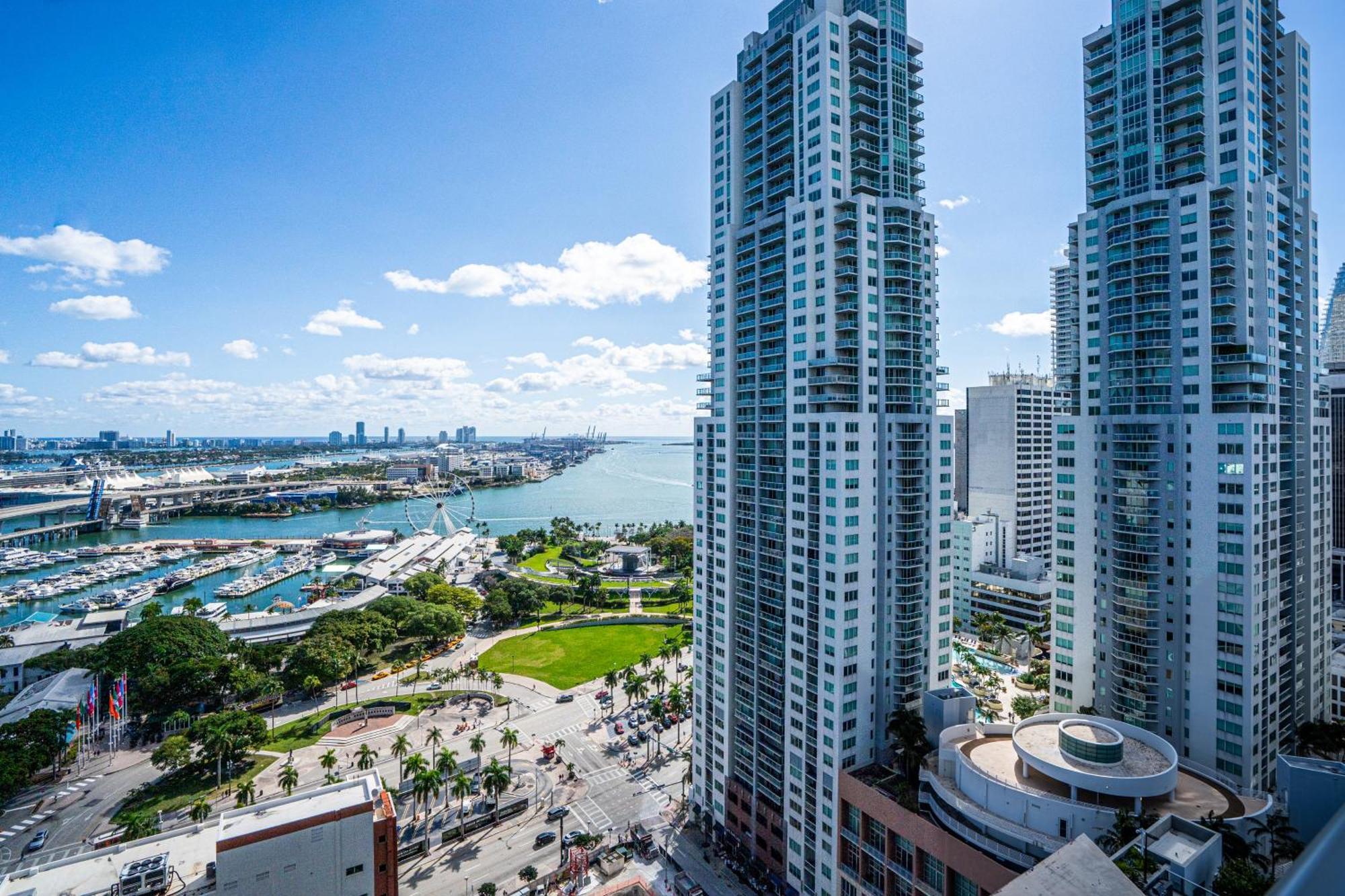 Devereaux Miami Luxury One-Bedroom And Studios Εξωτερικό φωτογραφία