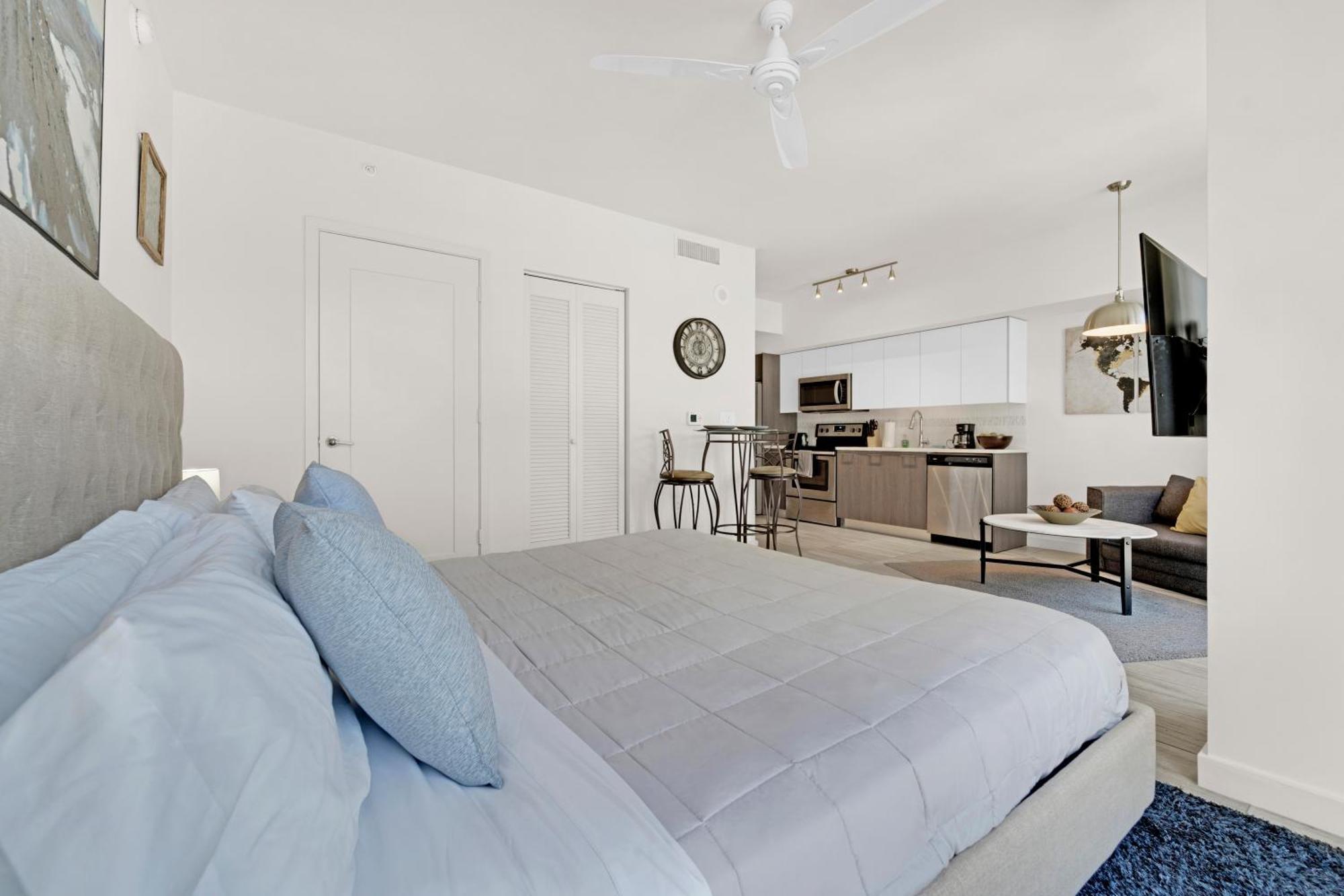 Devereaux Miami Luxury One-Bedroom And Studios Εξωτερικό φωτογραφία